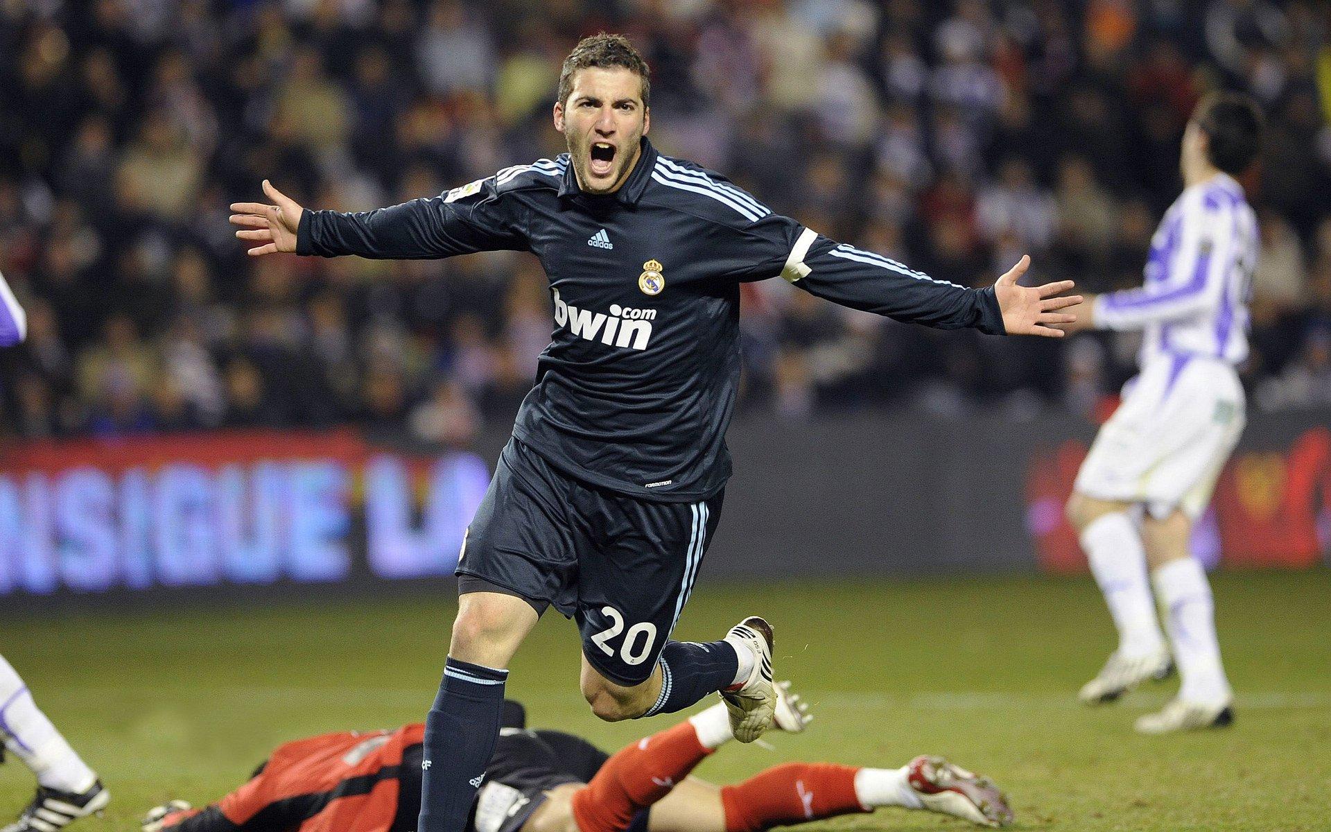 Opta全球俱乐部实力榜出炉，枪手登顶，拜仁巴黎紧随，维拉异军突起引热议