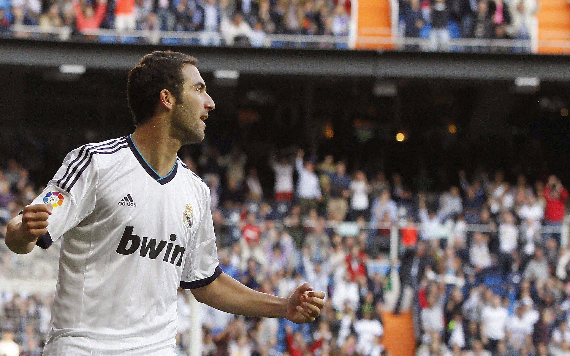 港足换帅启新章 韦斯特伍德因亚洲杯预选赛战绩不佳离任