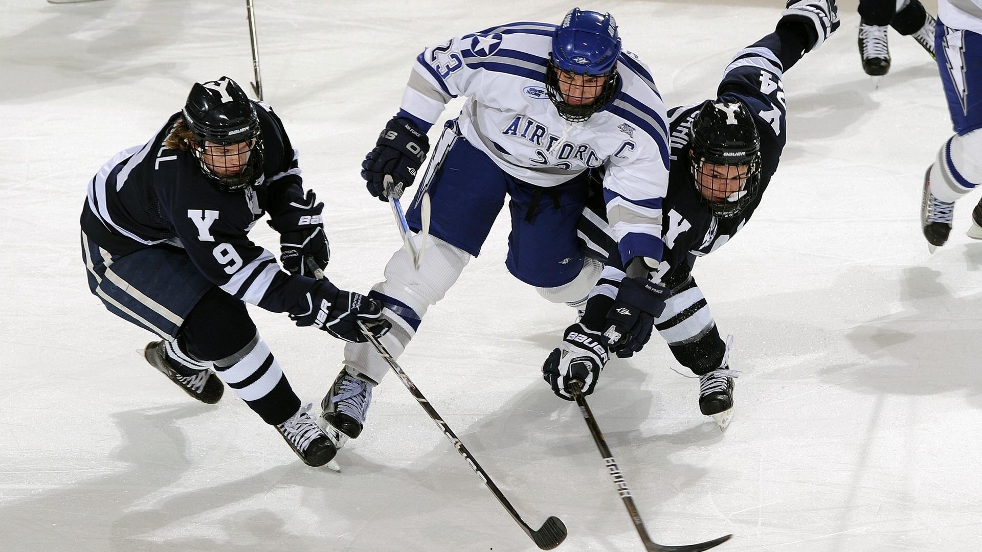 红魔再陷克星魔咒，布莱顿七战六胜，曼联战术困局何解？